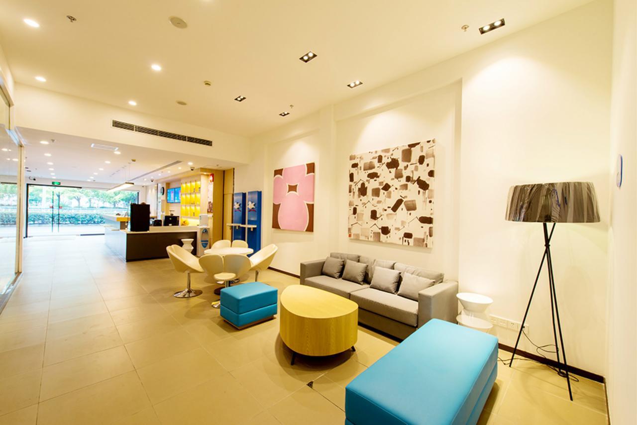 Hanting Hotel Nanjing Wutang Square Екстер'єр фото
