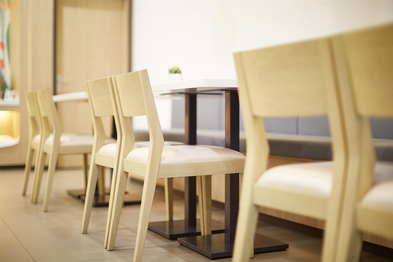 Hanting Hotel Nanjing Wutang Square Екстер'єр фото