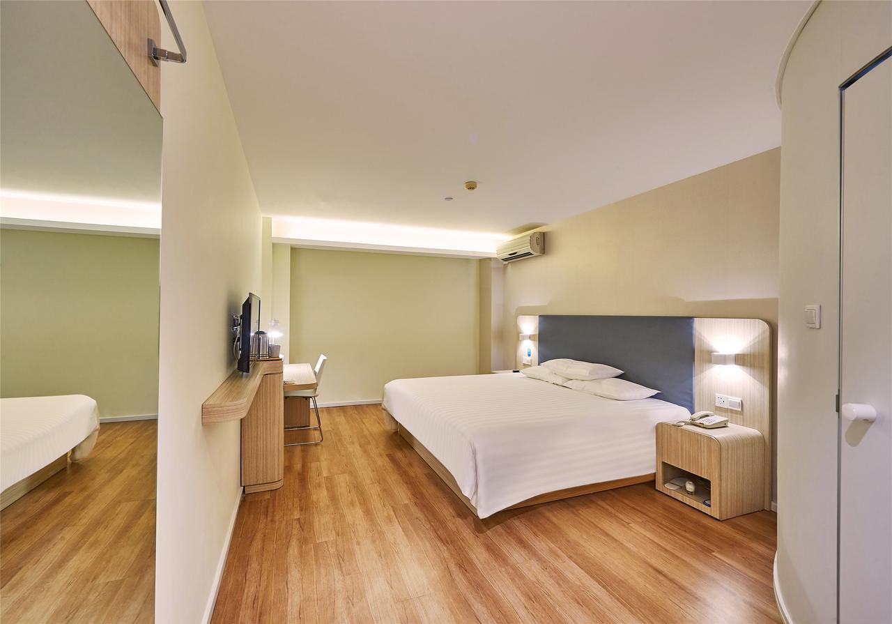 Hanting Hotel Nanjing Wutang Square Екстер'єр фото
