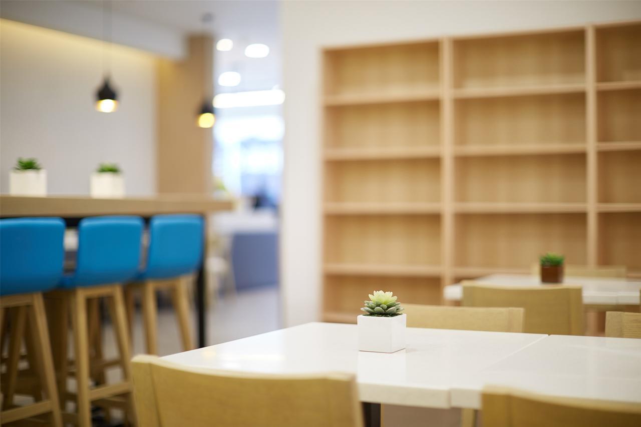 Hanting Hotel Nanjing Wutang Square Екстер'єр фото